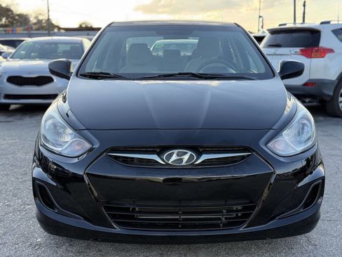 Used 2012 Hyundai Accent GLS image 10