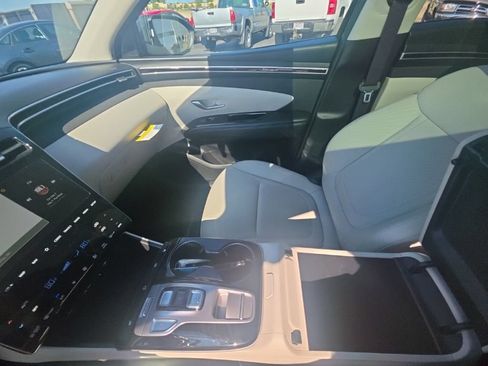 Used 2023 Hyundai Tucson SEL AWD/4WD image 25