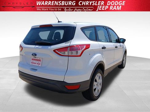Used 2016 Ford Escape S FWD image 3