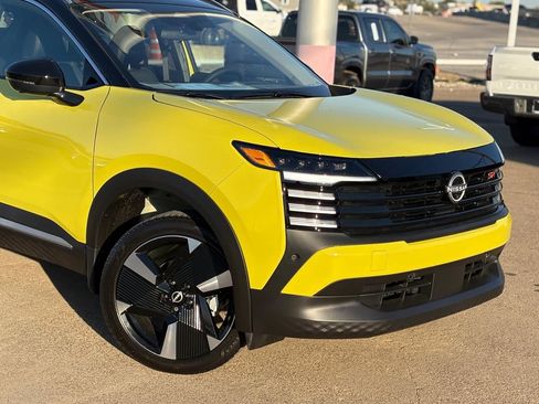 New 2026 Nissan Kicks SR w/ SR Premium Package image 4