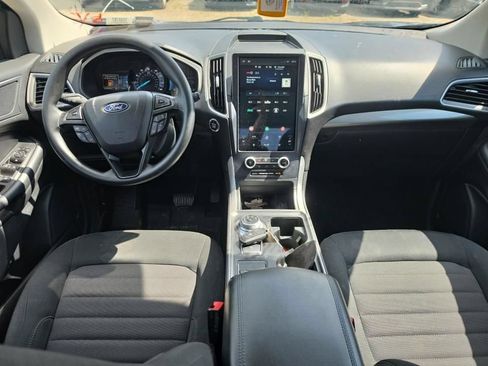 Used 2022 Ford Edge SE AWD/4WD image 6