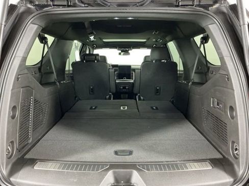 Used 2026 GMC Yukon XL Denali w/ Sun & Power Step Package AWD/4WD image 31