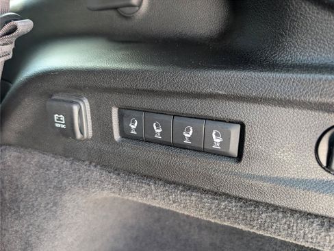 Used 2024 Jeep Grand Cherokee L Summit AWD/4WD image 16