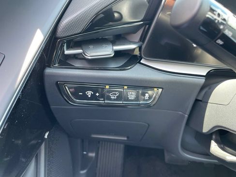 New 2026 Kia Niro EX FWD image 25