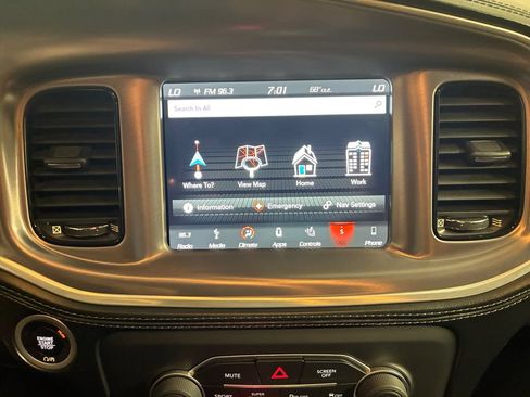 Used 2019 Dodge Charger R/T w/ Plus Group RWD image 14