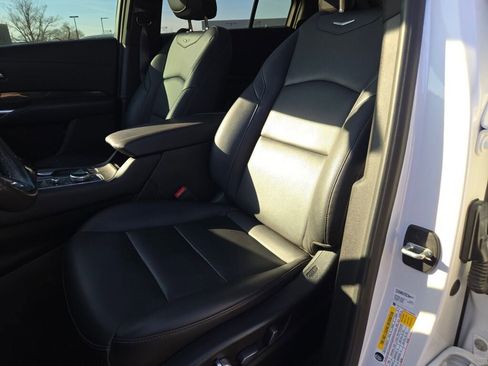 Used 2020 Cadillac XT4 Sport w/ Cold Weather Package image 27