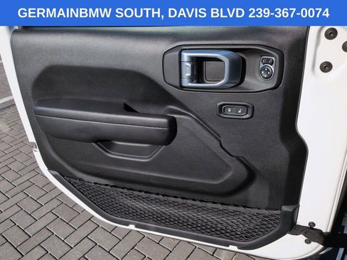 Used 2021 Jeep Wrangler Unlimited Sport AWD/4WD image 29