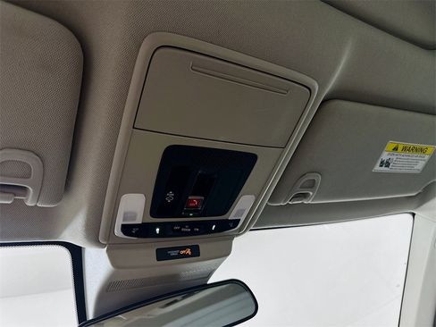 Used 2024 Honda Accord EX image 27