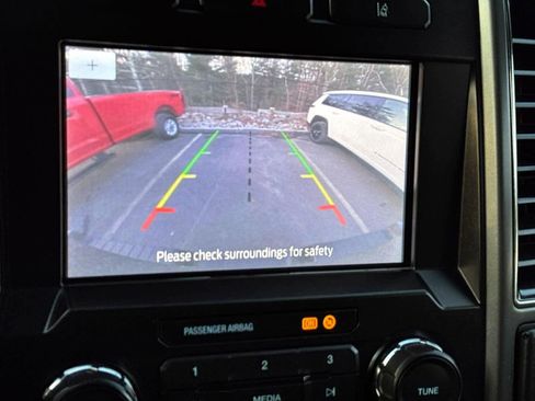 Used 2020 Ford F250 XLT w/ Snow Plow Prep Package image 24