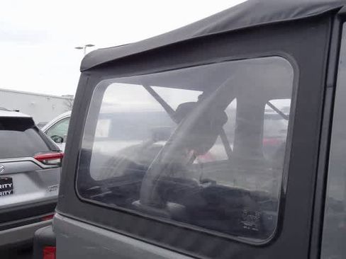 Used 2019 Jeep Wrangler Unlimited Sport image 27