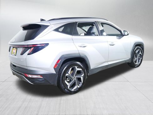 Certified 2024 Hyundai Tucson Limited AWD/4WD image 7