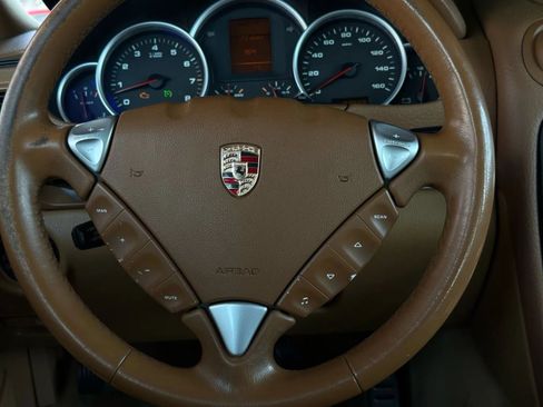 Used 2003 Porsche Cayenne S image 52