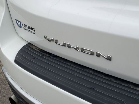 Used 2023 GMC Yukon Denali w/ Advanced Technology Package image 37