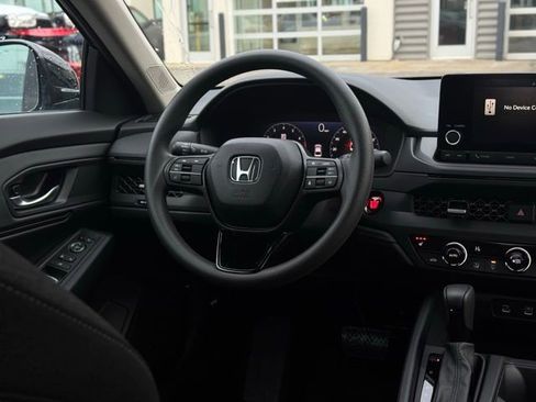 New 2025 Honda Accord SE image 21