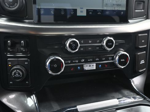 Used 2023 Ford F150 Lariat w/ Max Trailer Tow Package AWD/4WD image 28