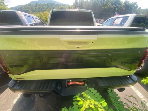 Used 2018 Ford F150 Raptor w/ Equipment Group 802A Luxury AWD/4WD image 3