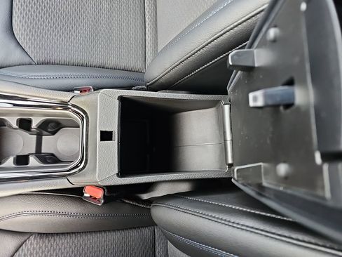 New 2026 Jeep Compass Latitude w/ Sun and Sound Group image 30