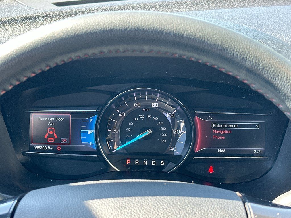 Used 2019 Ford Explorer Sport AWD/4WD image 12