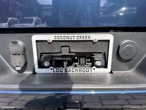 Used 2022 Chevrolet Silverado 1500 RST RWD image 13