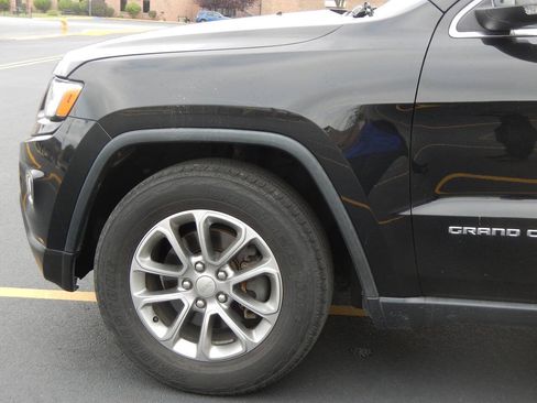 Used 2015 Jeep Grand Cherokee Limited w/ Luxury Group II AWD/4WD image 14