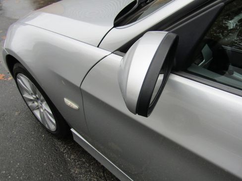 Used 2007 BMW 328xi Wagon image 10