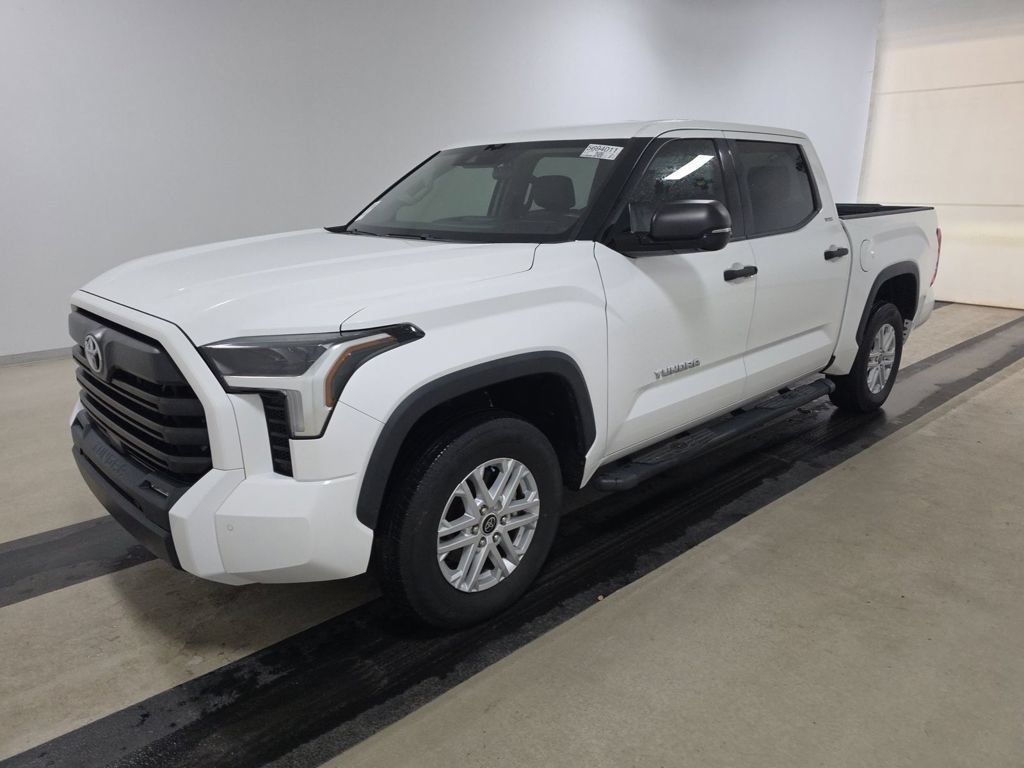 Used 2023 Toyota Tundra SR5 w/ SR5 Convenience Package AWD/4WD image 3