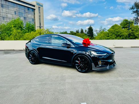 Used 2018 Tesla Model X P100D AWD/4WD image 16