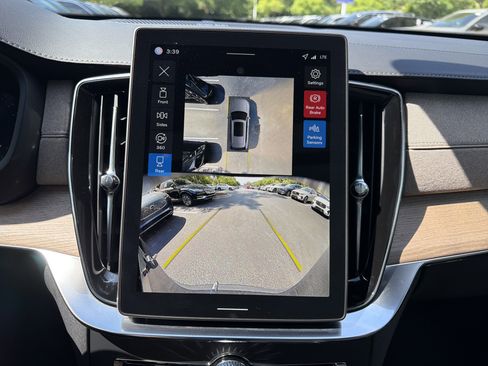 Used 2026 Volvo XC90 B6 Ultra w/ Lounge Package AWD/4WD image 25