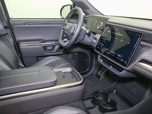 Used 2023 Rivian R1S Launch Edition AWD/4WD image 20