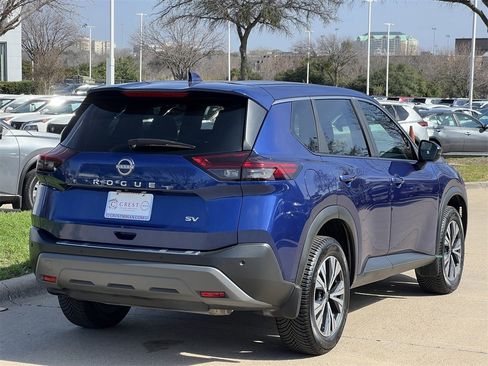 Certified 2023 Nissan Rogue SV image 4