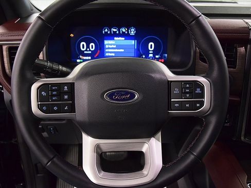 Used 2024 Ford Expedition Max Limited image 20