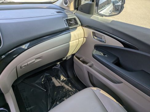 Used 2022 Honda Pilot Touring image 19