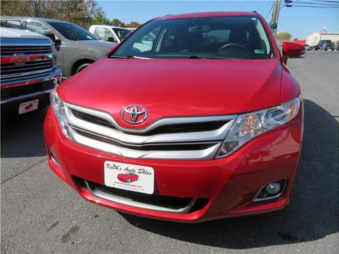 Used 2013 Toyota Venza LE w/ LE Convenience Pkg image 32