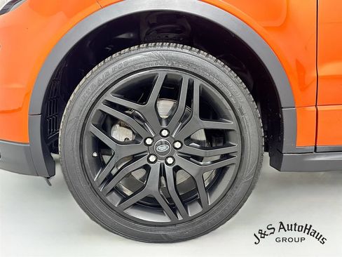 Used 2018 Land Rover Range Rover Evoque HSE Dynamic AWD/4WD image 39