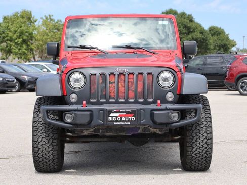 Used 2018 Jeep Wrangler Unlimited Rubicon AWD/4WD image 2