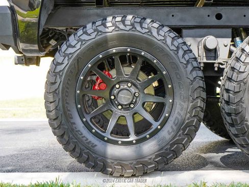 Used 2019 Chevrolet Silverado 1500 High Country w/ Technology Package image 99