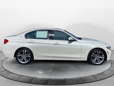 Used 2017 BMW 330e RWD image 6