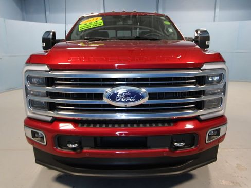 Used 2024 Ford F250 Limited AWD/4WD image 35
