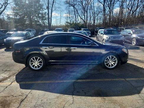 Used 2010 Chevrolet Malibu LTZ image 8