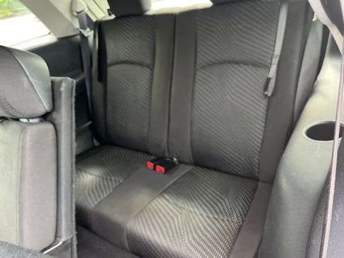 Used 2018 Dodge Journey SE w/ Blacktop Package FWD image 14