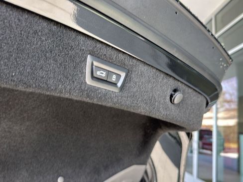 Used 2025 BMW ALPINA B8 xDrive Gran Coupe image 29