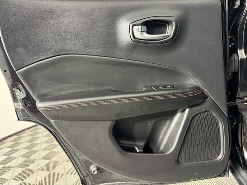 Used 2018 Jeep Compass Trailhawk w/ Leather Interior Group image 43