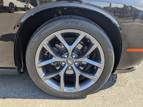 Used 2020 Dodge Challenger SXT w/ Blacktop Package image 11