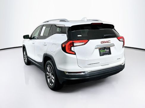 Used 2023 GMC Terrain SLT w/ Infotainment Package II AWD/4WD image 5