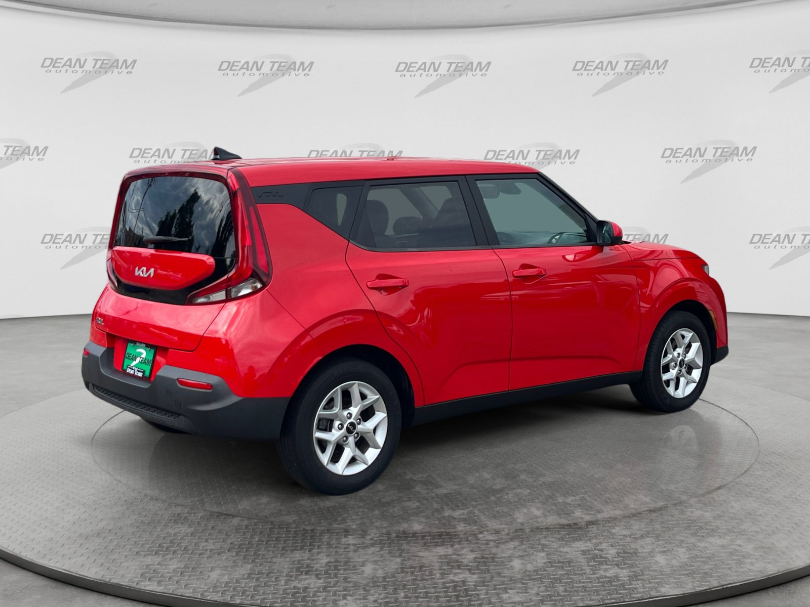 Used 2022 Kia Soul LX w/ Technology Package FWD image 8