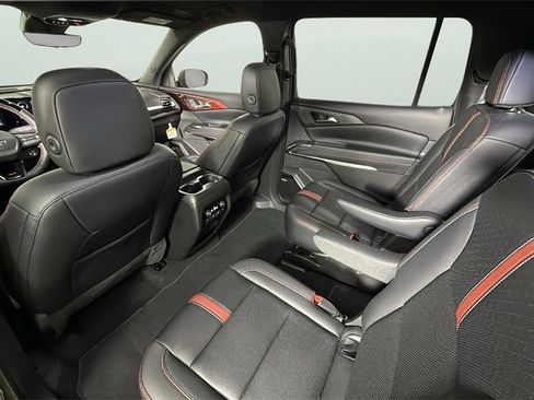 Certified 2026 Chevrolet Traverse RS image 44