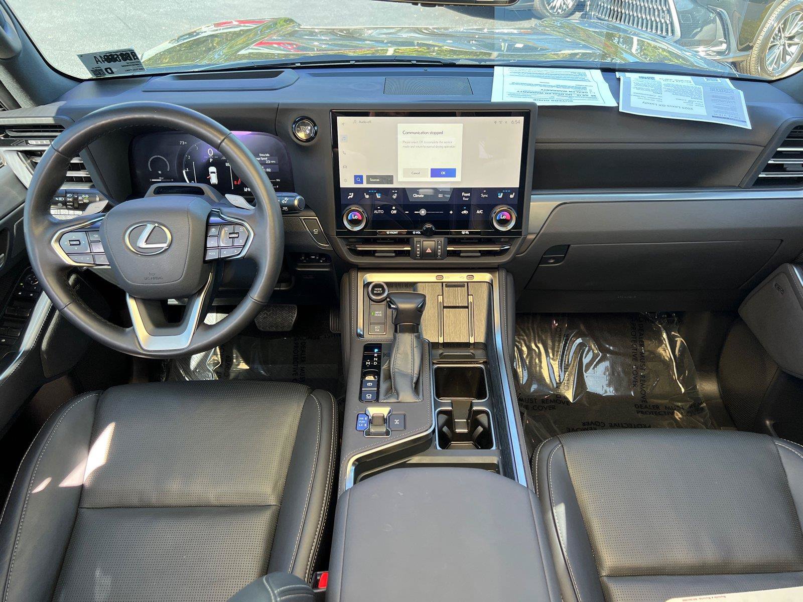 Certified 2025 Lexus GX 550 w/ Cold Area Package AWD/4WD image 23