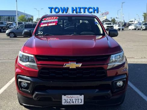 Used 2021 Chevrolet Colorado LT w/ LT Convenience Package RWD image 2