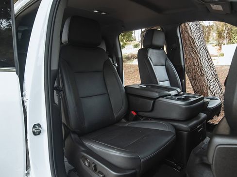 Used 2024 Chevrolet Silverado 2500 LTZ image 19