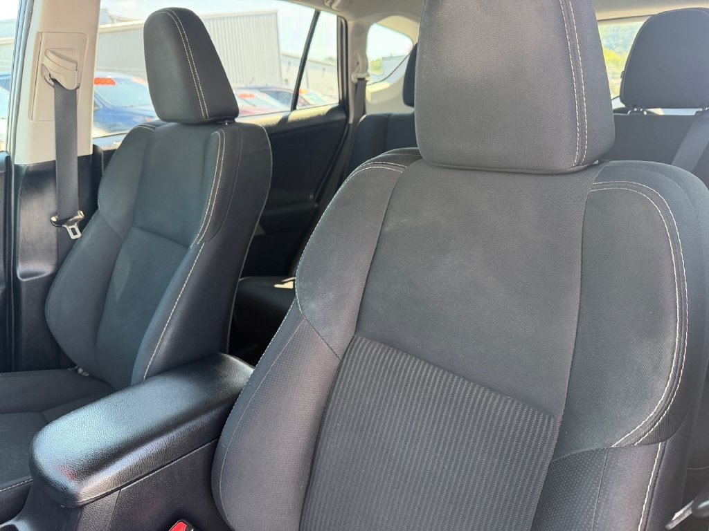 Used 2015 Toyota RAV4 XLE FWD image 13